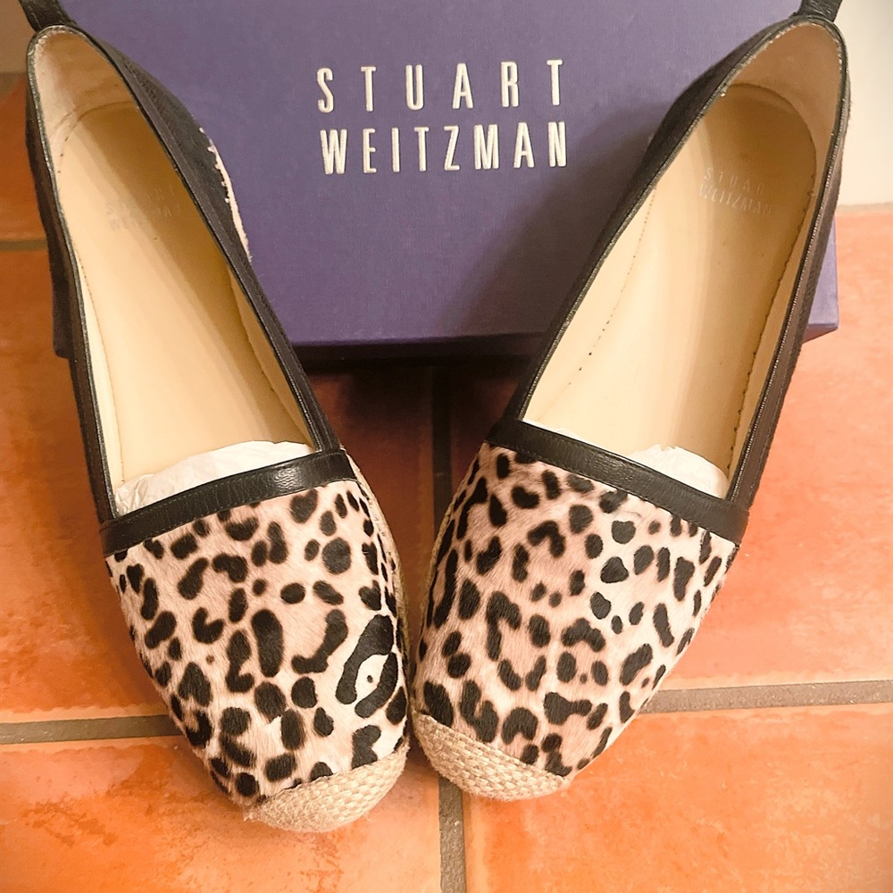 Stuart Weitzman Woman’s leopard espadrilles… Size 8.  Worn a few time.